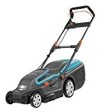 Tondeuse électrique PowerMax 1600/37 de GARDENA :  tondeuse à gazon jusqu'à 500 m², largeur de coupe 37 cm, capacité 45 l, hauteur de coupe 20 à 60 mm, guidon rabattable, poignée ergonomique (5037-20)